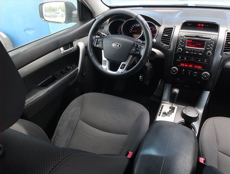 Kia Sorento (2010) 2.2 CRDi, 4X4, Automat - fotka 7 z 18