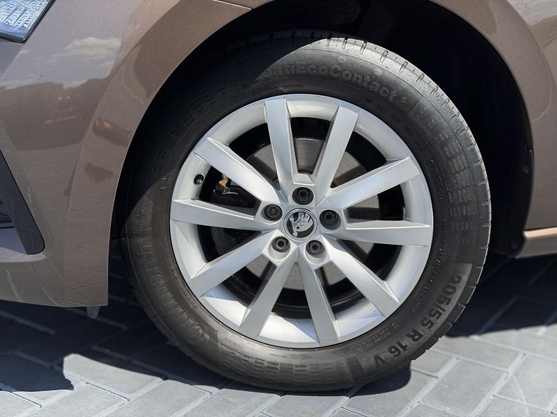 Škoda Scala (2021) 1.0 tsi 81 kW  - fotka 11 z 23