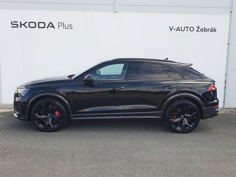 Audi RS Q8 (2023) TFSI 441 KW QUATTRO - fotka 3 z 28