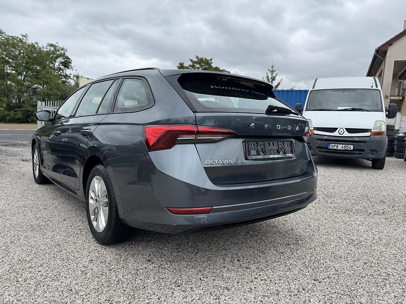 Škoda Octavia (2021) 1.5Tsi 110Kw Virtual cocpit - fotka 5 z 20