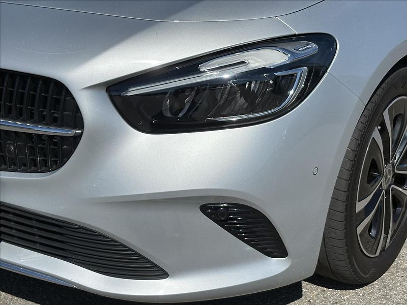 Mercedes-Benz Třídy B 2,0 200d 110kW Led,Kůže,Kamera - fotka 34 z 39