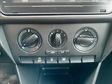 Škoda Rapid 1.2TSI 77kW  NOVÝ MOTOR - náhled 35