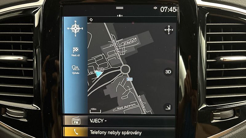 Volvo XC90 2.0 B5 AUT AWD Inscription - fotka 31 z 33