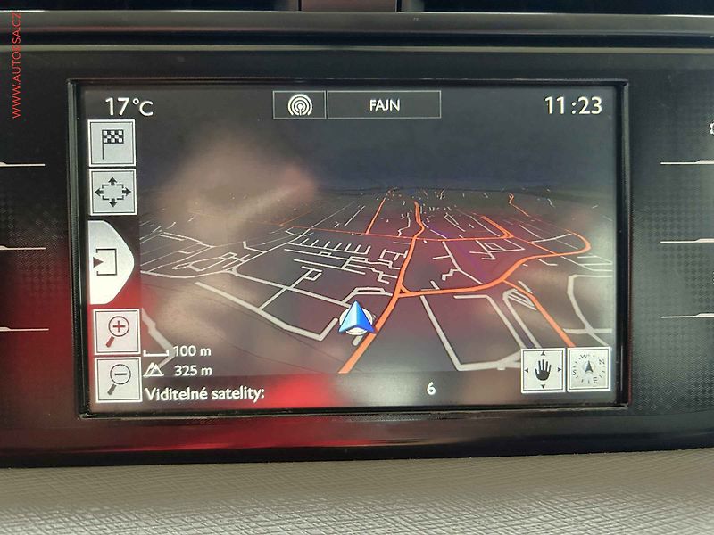 Citroën C4 Picasso (2015) 2.0HDi, 1.maj, Navigace - fotka 12 z 17