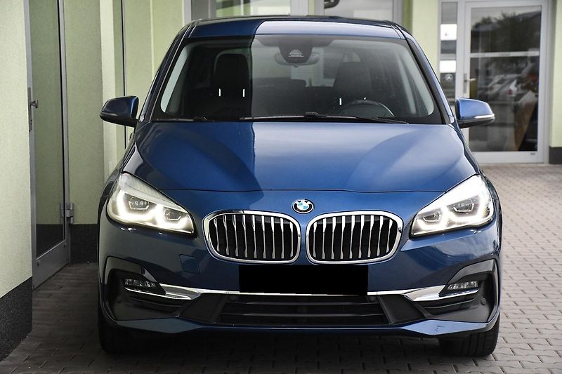 BMW Řada 2 216D GRAN TOURER 7MÍST 1.M ČR - fotka 9 z 38