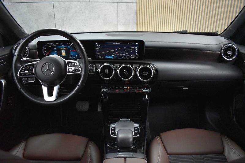 Mercedes-Benz CLA 180d PROGRESSIVE*KAMERA*ACC* - fotka 7 z 39