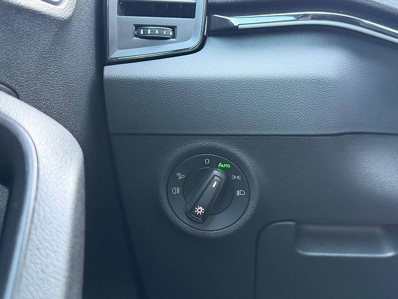 Škoda Karoq SportLine 2,0 TDI 110 kW 6° MP - fotka 28 z 37