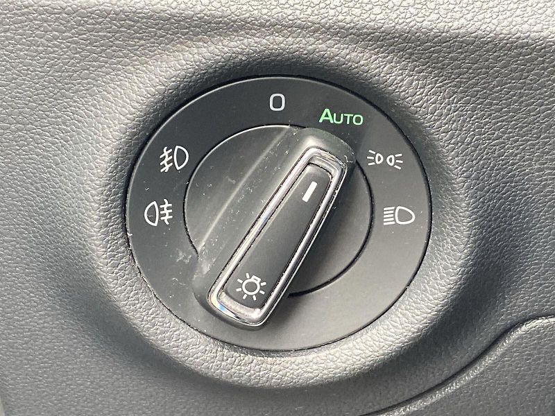 Škoda Kamiq (2022) 1.0 TSI Monte Carlo - fotka 20 z 37