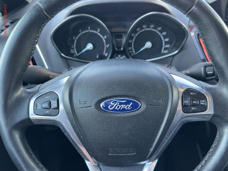 Ford B-MAX (2014) 1.0EB, ČR, servis.kniha, AC - fotka 12 z 17