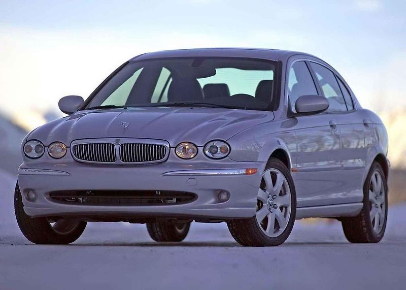 Jaguar X-Type prošel celou řadou změn, dieselové motory ale byly shodné s Fordem.