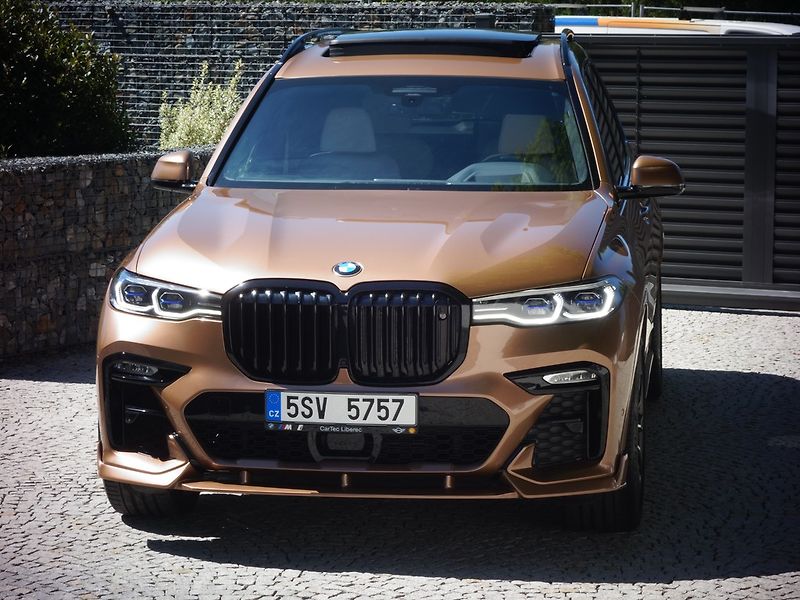 BMW X7 (2022) 4.0d*XD*M-PAKET*24000KM*TOP*CZ - fotka 3 z 50