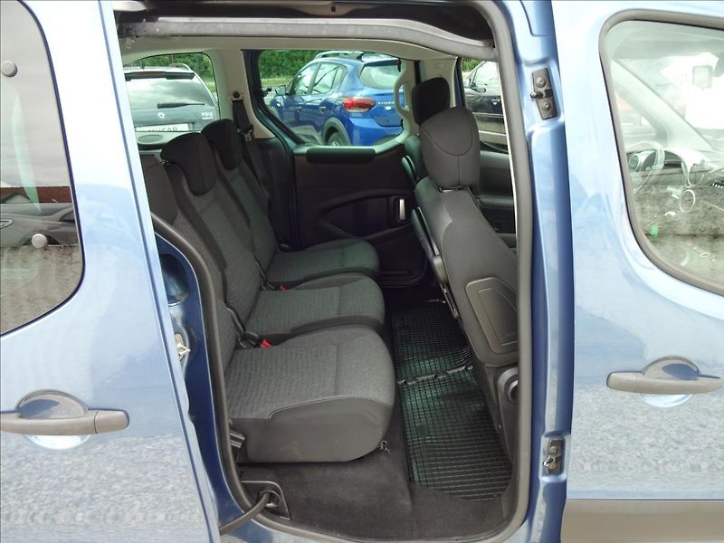 Citroën Berlingo 1,6 HDI 73kW - fotka 24 z 44