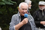 Na akci Jízda do vrchu a výstava historických vozidel se představilo na tři sta automobilů a motocyklů.