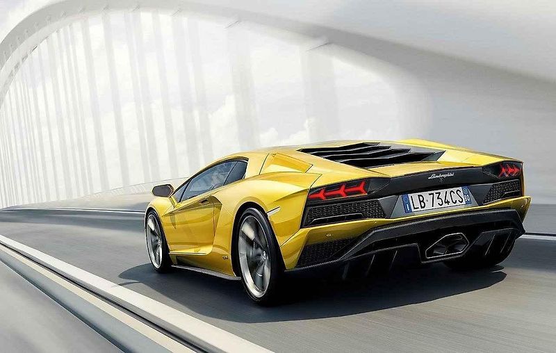 Lamborghini Aventador LP750-4 SV.