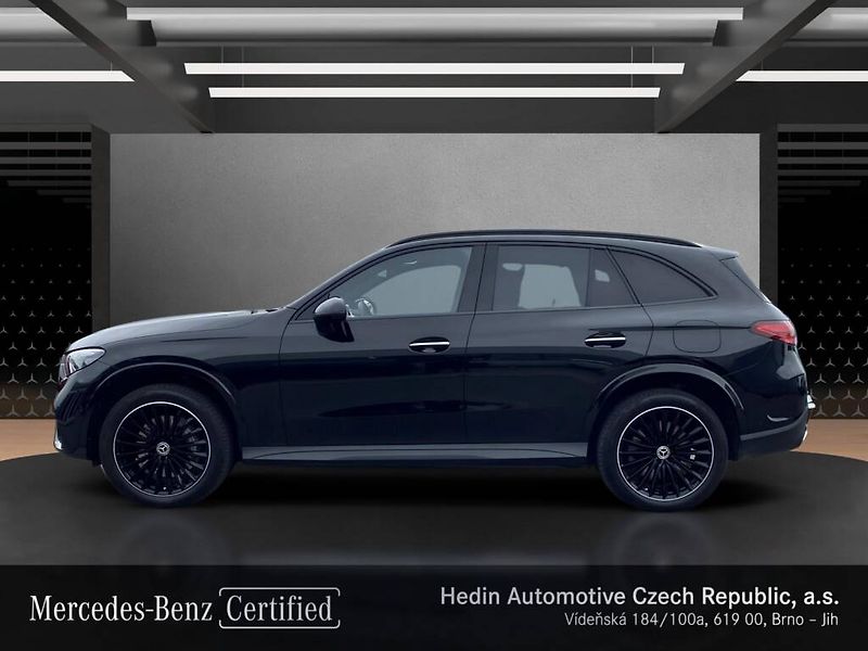 Mercedes-Benz GLC (2025) 300 de 4MATIC - fotka 2 z 28