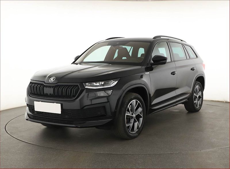 Škoda Kodiaq (2023) 2.0 TDI - fotka 2 z 21