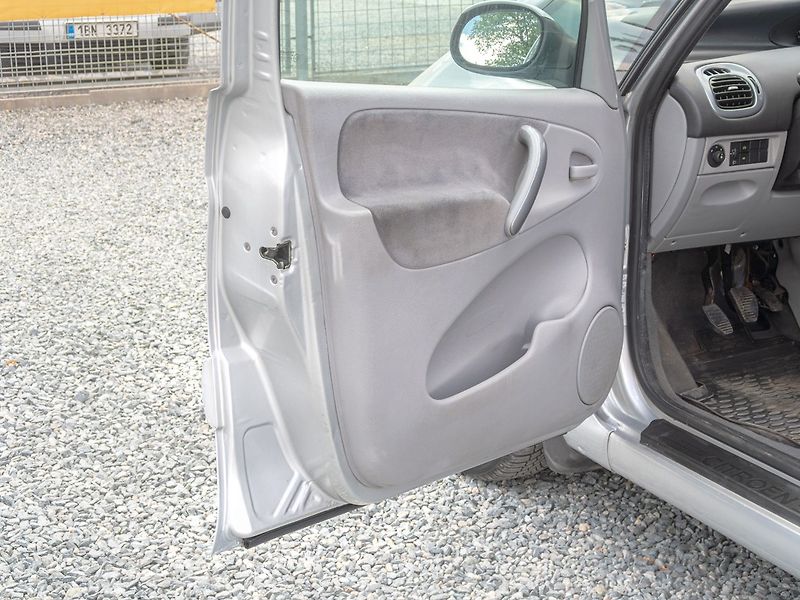 Citroën Xsara Picasso (2009) 1.6i 16V 80KW – TAŽNÝ - fotka 10 z 33