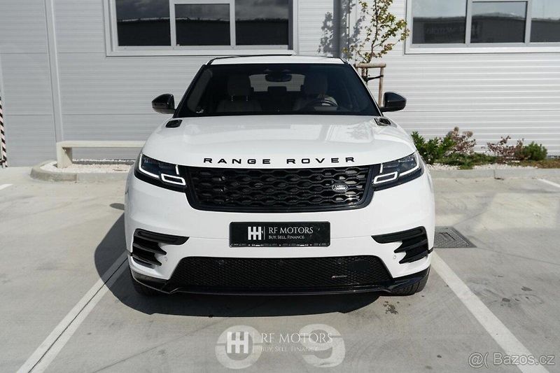 Land Rover Range Rover Velar (2022) P250 R-Dynamic 250 PS 4x4 - fotka 3 z 20