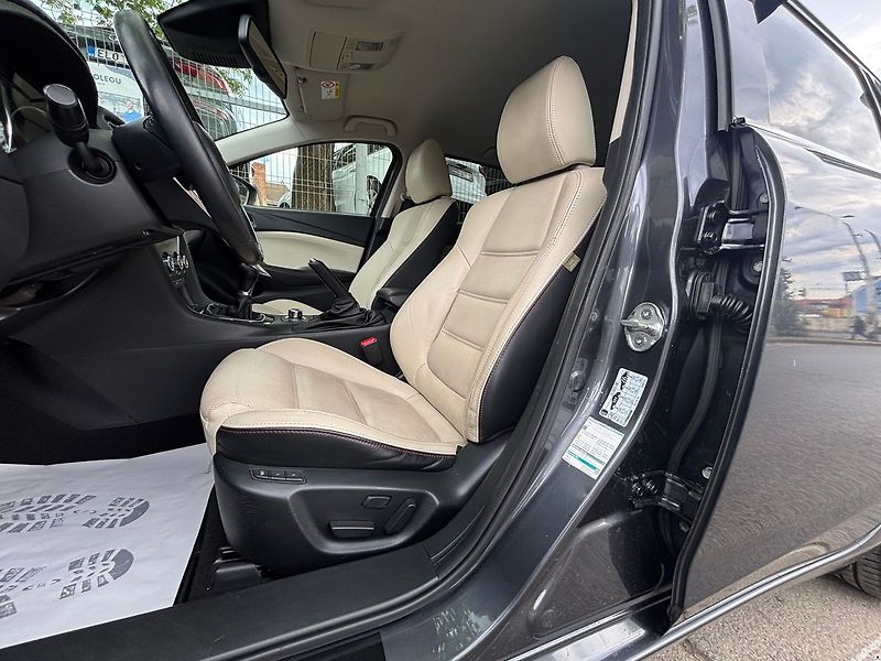 Mazda 6 2.2D/2014/129KW-MAN6-ZÁRUKA12 - fotka 25 z 45