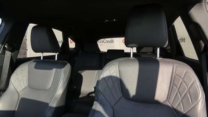Lexus RX 350h 2.5 HEV 4x4 E-Four e-CVT Comfo - fotka 7 z 22