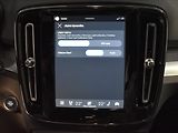 Volvo XC40 (2026) 2,0 B4  Plus Black Edition - náhled 21