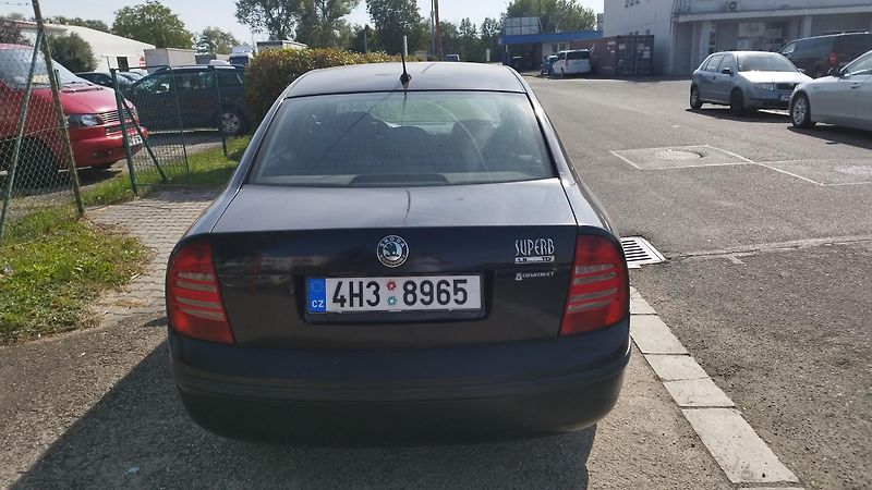 Škoda Superb 1.9TDI,volat- 608 081 843 - fotka 5 z 12
