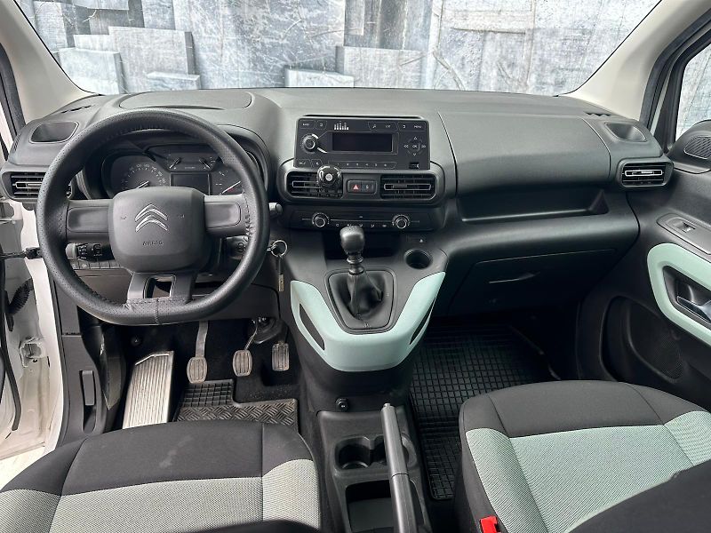 Citroën Berlingo (2019) 1.2i, 81KW, TEMPOMAT - fotka 12 z 24