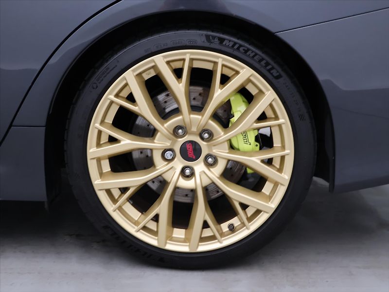 Subaru WRX 2,5 STI  221kW SPORT CZ DPH - fotka 32 z 39