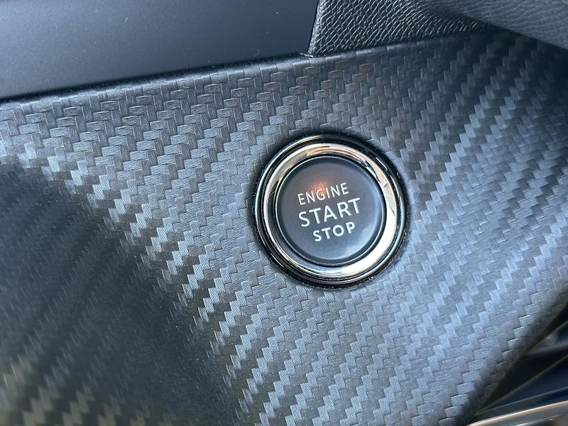 Peugeot 208 (2021) 1.2 PureTech ALLURE *AUTOMAT  - fotka 14 z 41