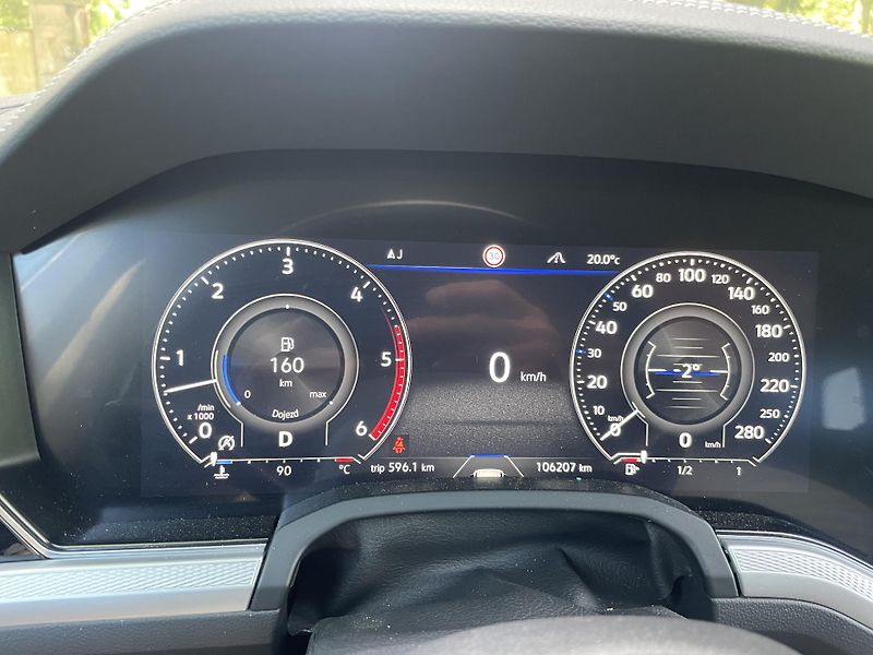 Volkswagen Touareg (2023) 3,0 TDI 170 kW  v zaruce - fotka 5 z 8