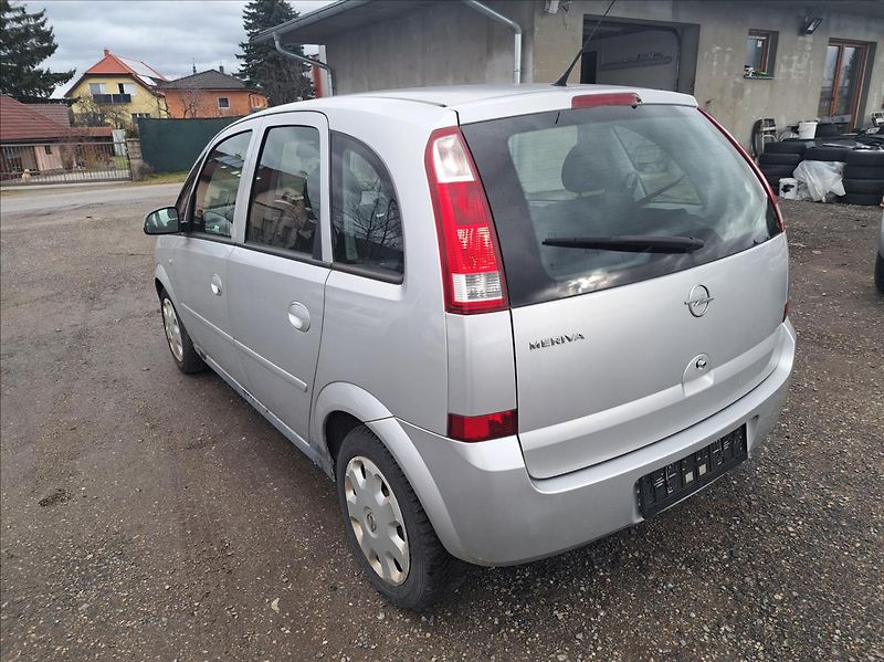 Opel Meriva 1,4 i   závada - fotka 6 z 24