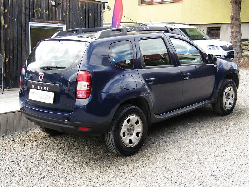 Dacia Duster (2014) 1.6 16V 77kW 4X4 - fotka 11 z 37