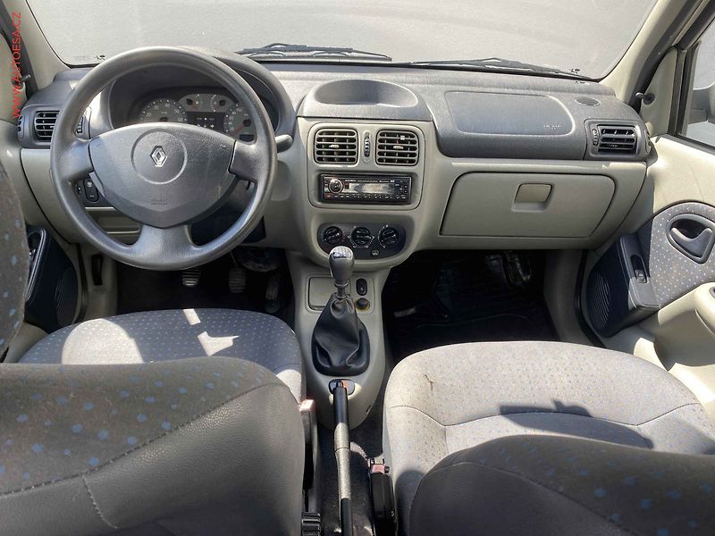 Renault Thalia (2006) 1.4i, ČR, AC - fotka 8 z 16