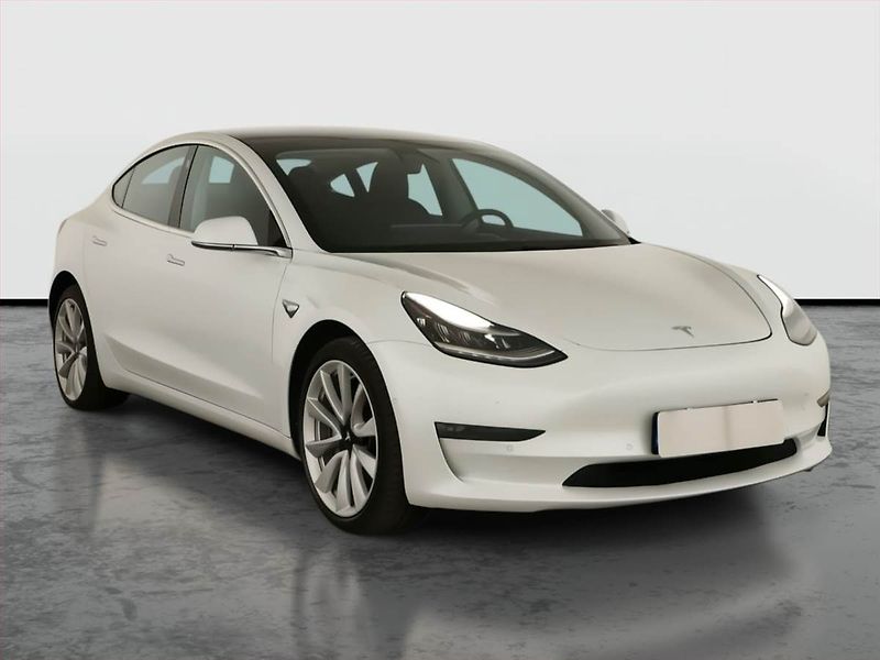 Tesla Model 3 (2019) Long Range 4WD 78kWh, SoH 82% - fotografie inzerátu