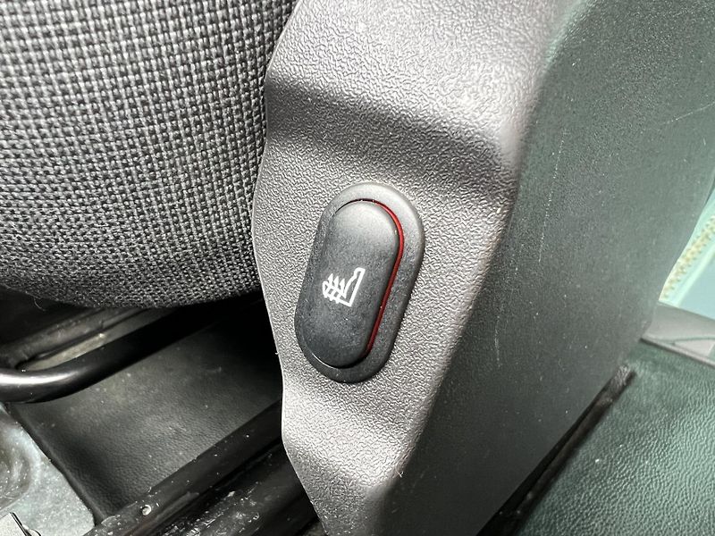 Ford Transit Custom 2.0 TDCi 96 kW RAMPA - fotka 25 z 25