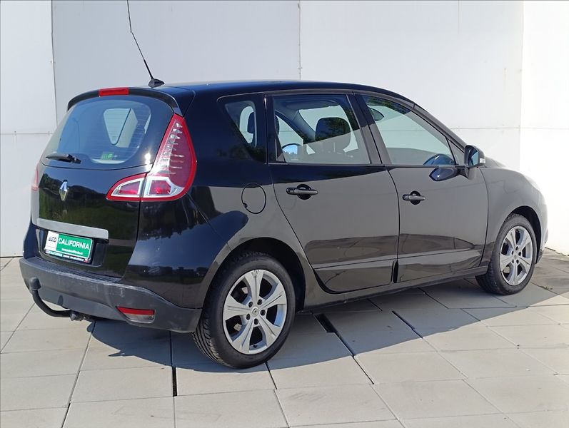 Renault Scénic 1,9 DCi Tažné Navi Aut. Klima - fotka 10 z 30