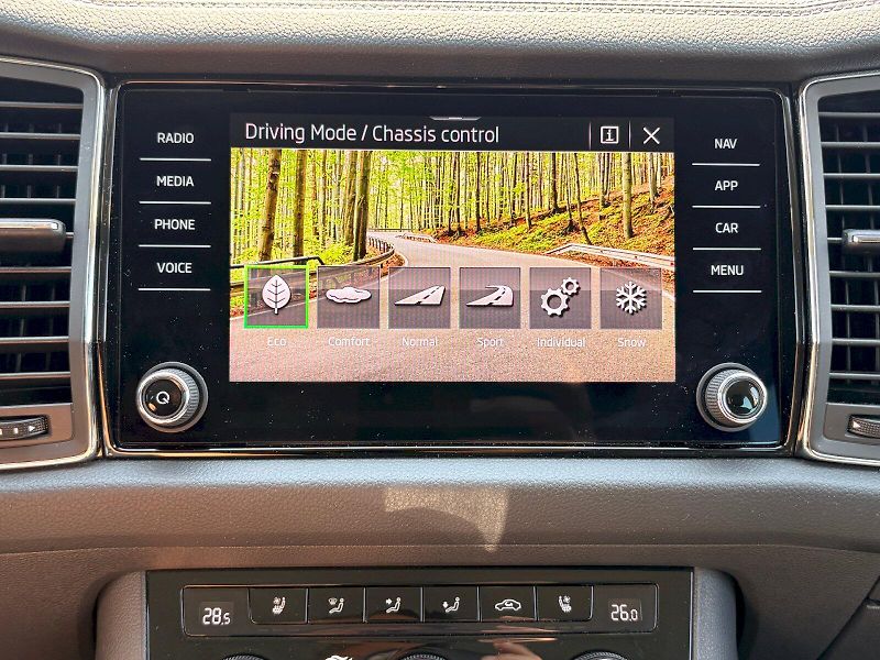Škoda Kodiaq (2023) DSG 4X4  2.0 TDI / 147 kW / L& - fotka 16 z 34