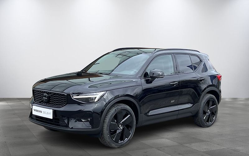 Volvo XC40 B3 PLUS BLACK EDITION ACC,360 - fotografie inzerátu