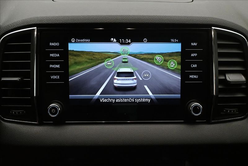 Škoda Karoq 2,0 TDI 85 kW DSG EL.KUFR Záru - fotka 20 z 31
