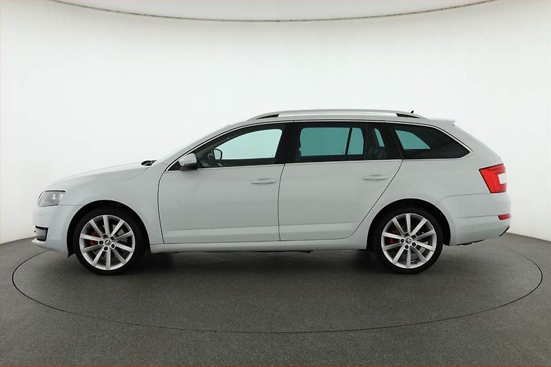 Škoda Octavia (2015) Style 2.0 TDI, 4X4, Automat - fotka 3 z 16