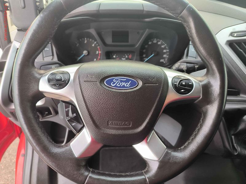 Ford Transit Custom (2017) 2.0TDCi 8míst, TREND, AC - fotka 16 z 20