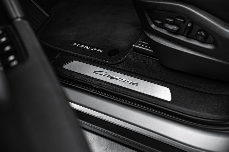 Porsche Cayenne Coupe 3,0 Vzduch Nezávislé Pan - fotka 20 z 26