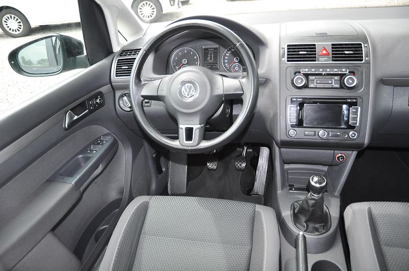 Volkswagen Touran 1.2TSi 77kW Comfort - fotka 5 z 19