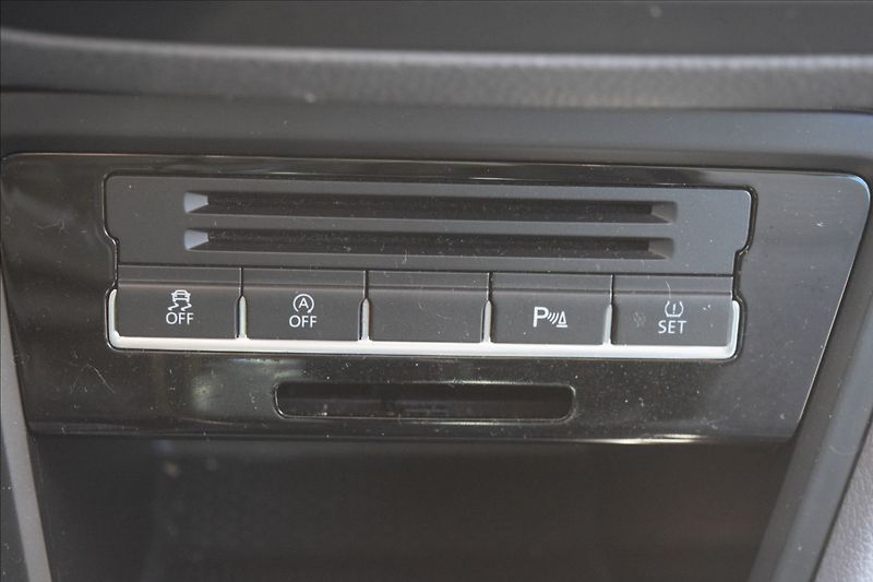 Seat Alhambra 1,4 TSi 110KW KLIMA NOVÁ NÁPLŇ - fotka 43 z 48
