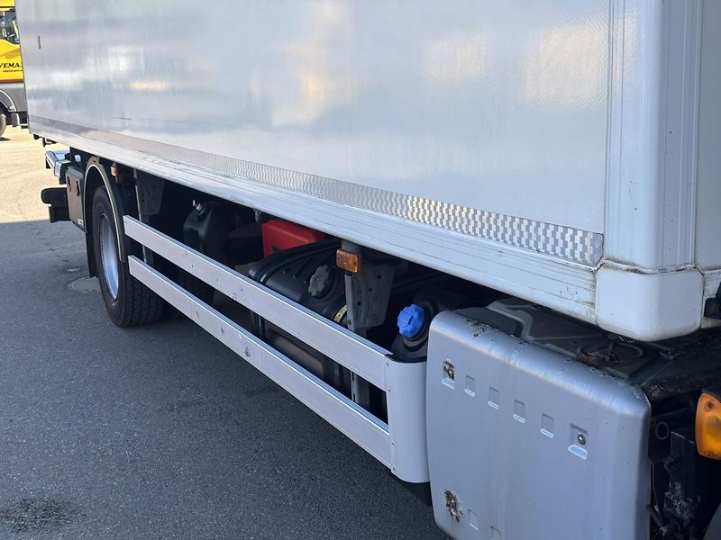 Volvo FL 280.12 EURO 6 skříň - fotka 10 z 26