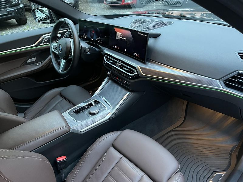 BMW Řada 4 (2024) 430D xDRIVE M-Paket, NOVÉ ČR - fotka 19 z 42