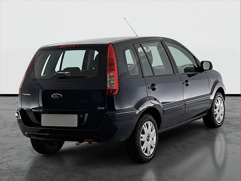 Ford Fusion (2010) 1.4, ČR,1.maj - fotka 5 z 13