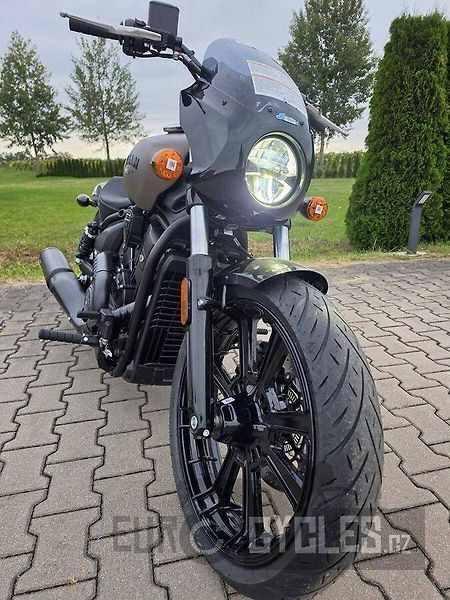 Indian (2026) Scout Bobber 1250 Limited - fotka 3 z 15