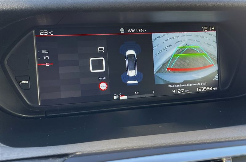 Citroën C4 Picasso 1,6 i,121kW,7míst - fotka 18 z 31