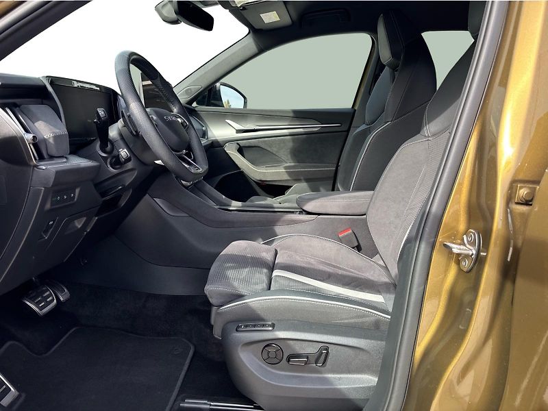 Škoda Kodiaq 2,0 TDI 142 kW SPORTLINE 4X4 D - fotka 11 z 30